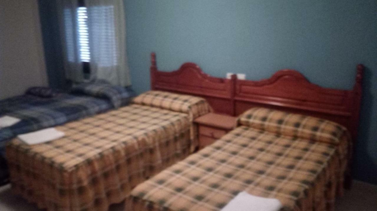 Hostal Restaurante San Millan โอริฮัวลา เดล เตรเมดัล ภายนอก รูปภาพ
